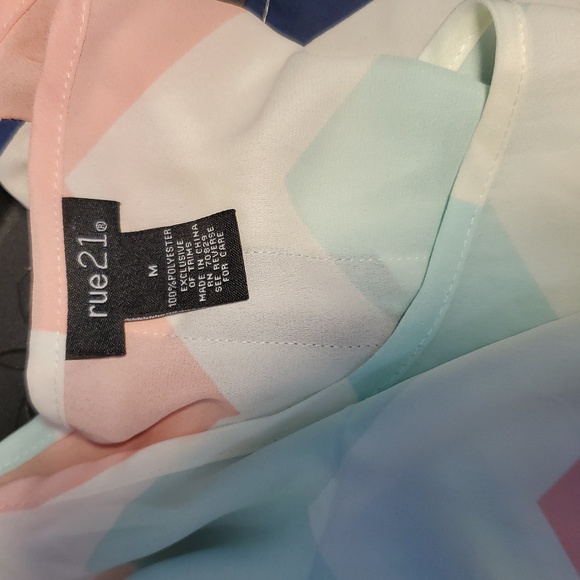 Rue21 Chevron Blouse in Pink, Blue, and White - Picture 7 of 8